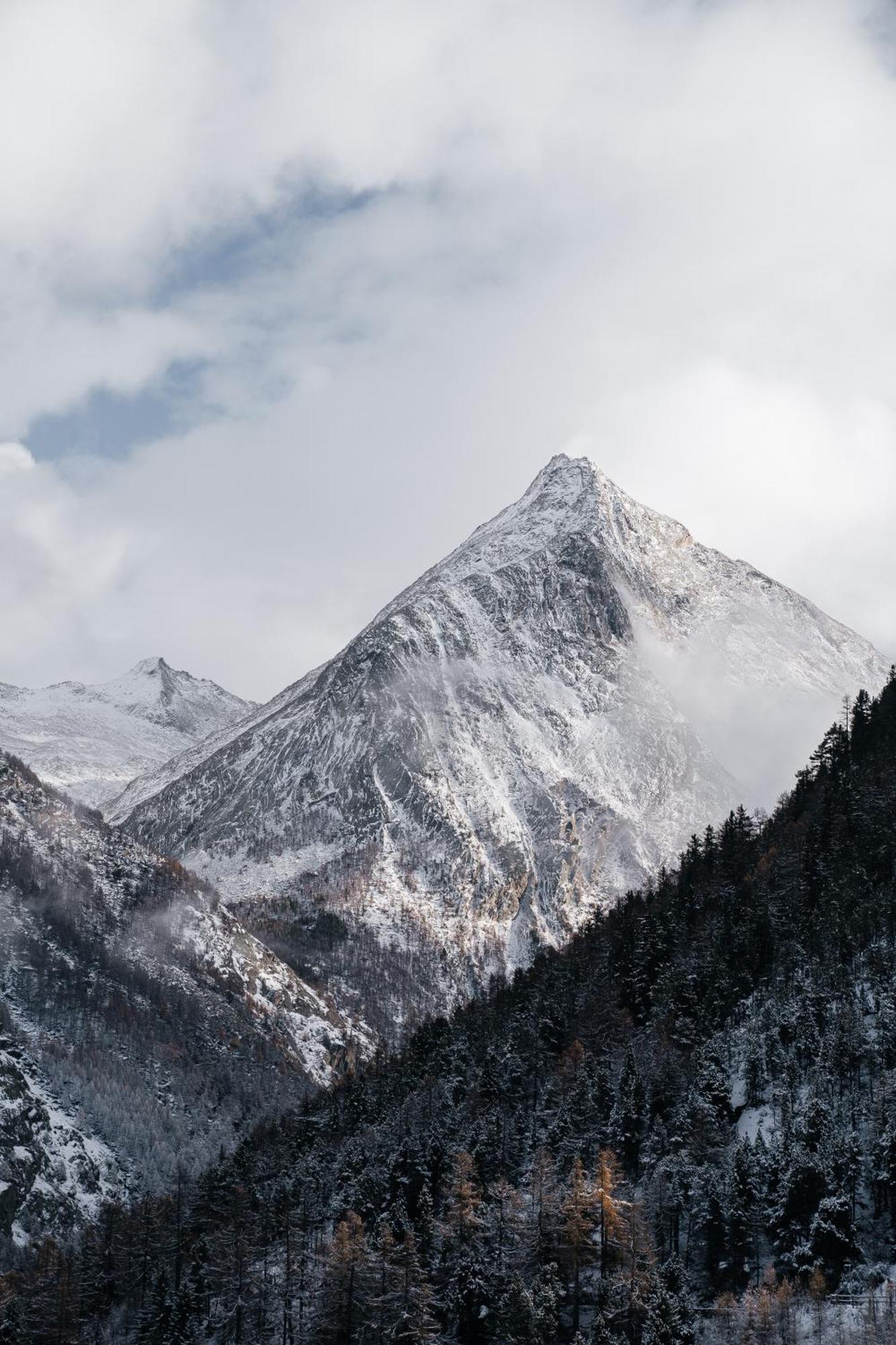 Waldhotel Fletschhorn Panoramic Retreat In Saas Fee Esterno foto