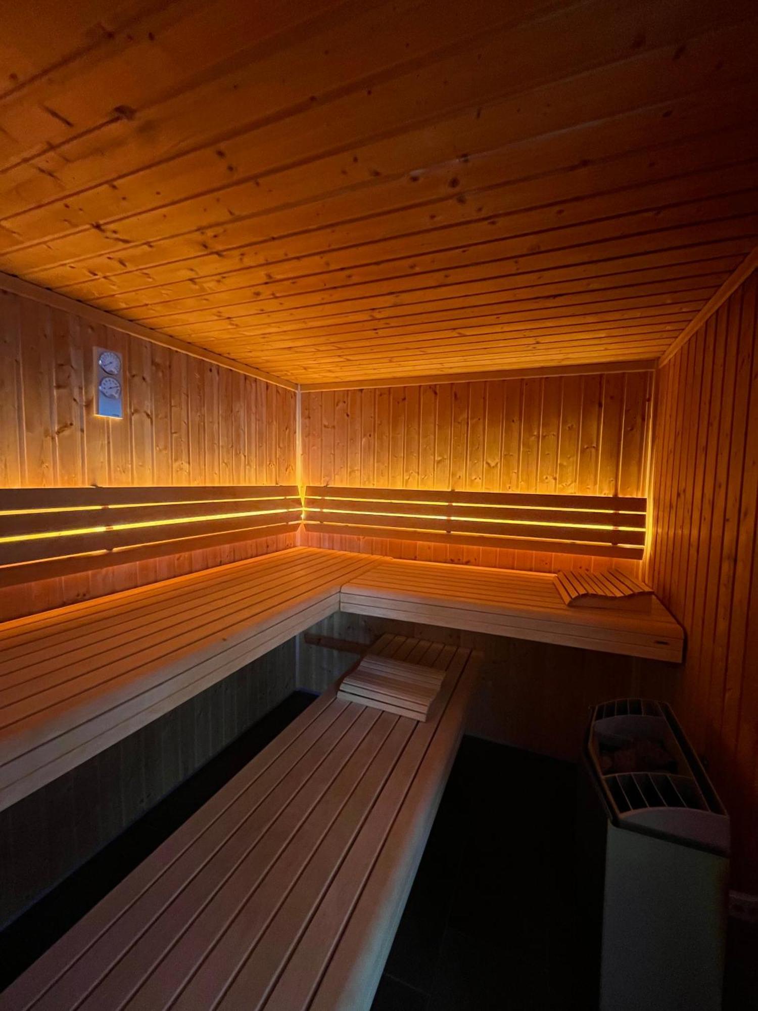 Waldhotel Fletschhorn Panoramic Retreat In Saas Fee Esterno foto