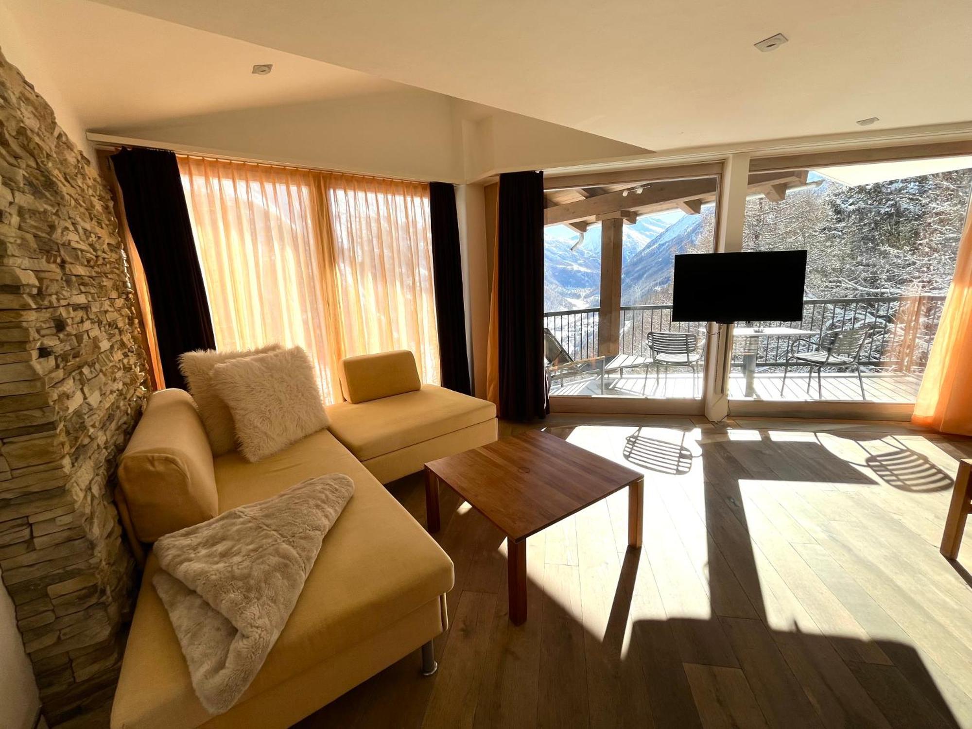Waldhotel Fletschhorn Panoramic Retreat In Saas Fee Esterno foto